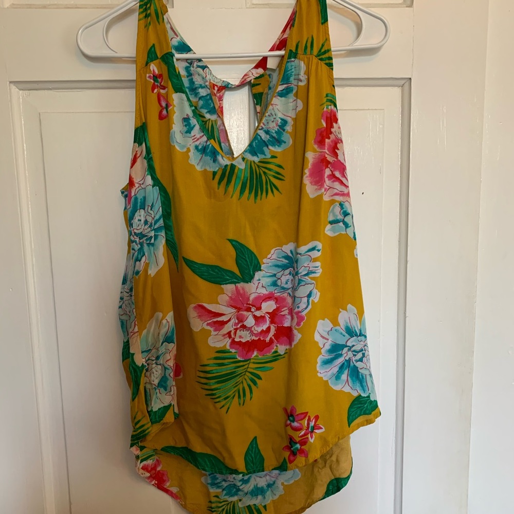 Floral Old Navy top